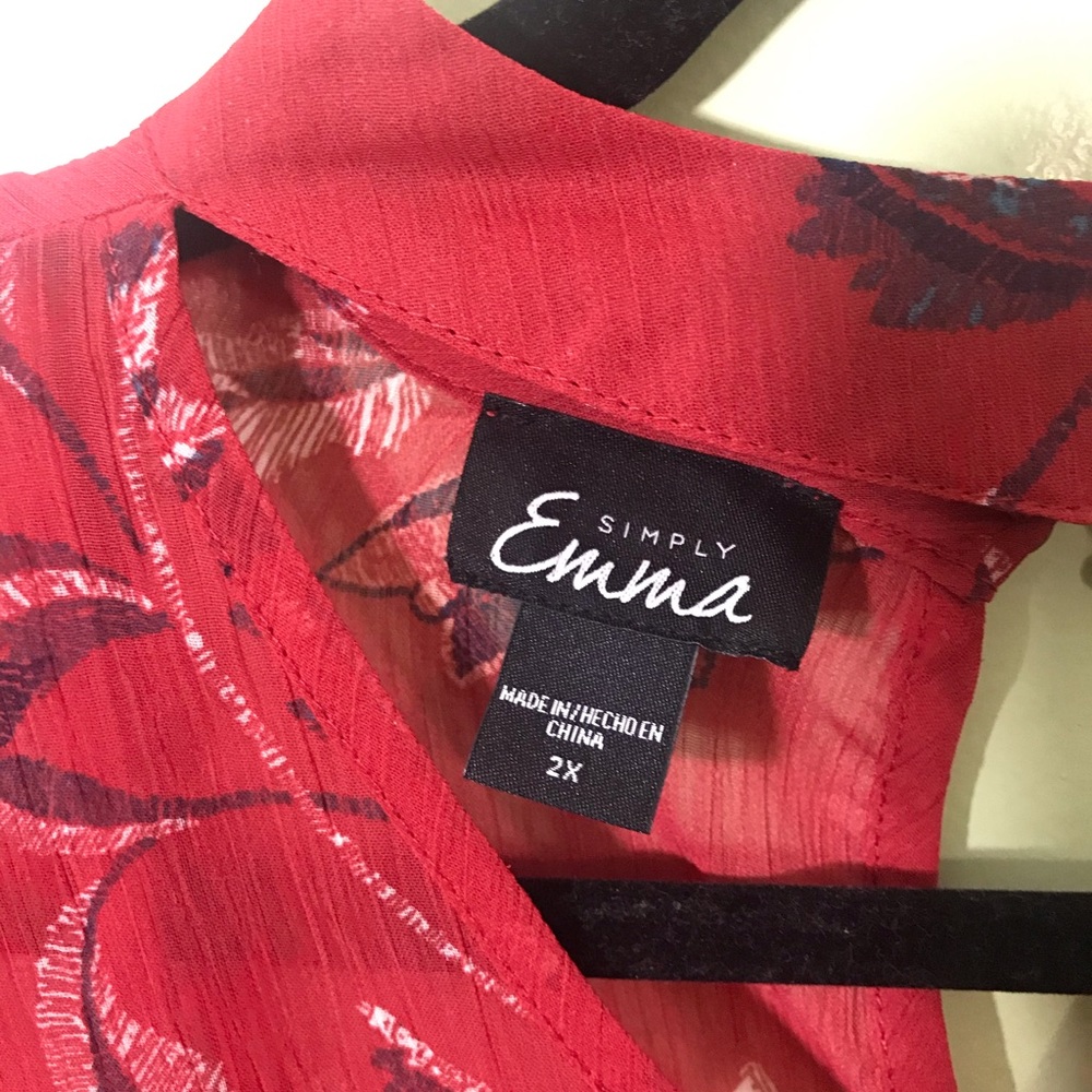 Red long sleeved Blouse - Picture 5 of 7